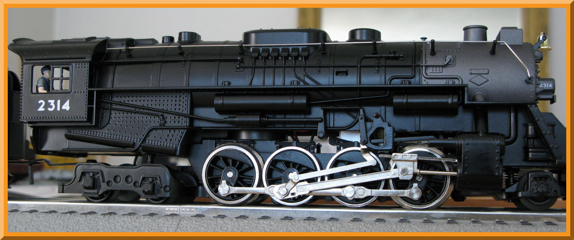 What are some models of Lionel engines?